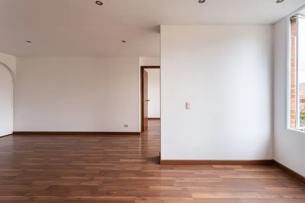 Interior de una de las viviendas, vacía